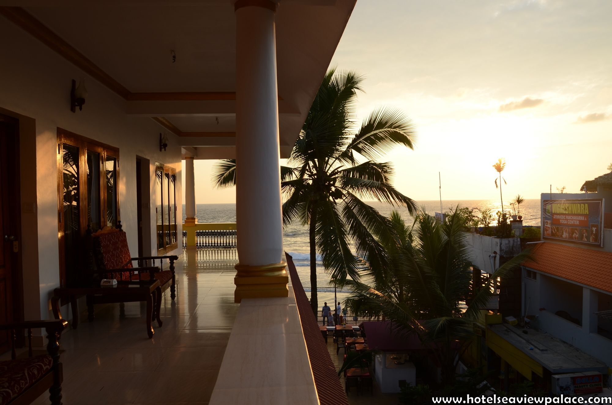 Hotel Sea View Palace - The Beach Hotel, Ковалам Екстер'єр фото